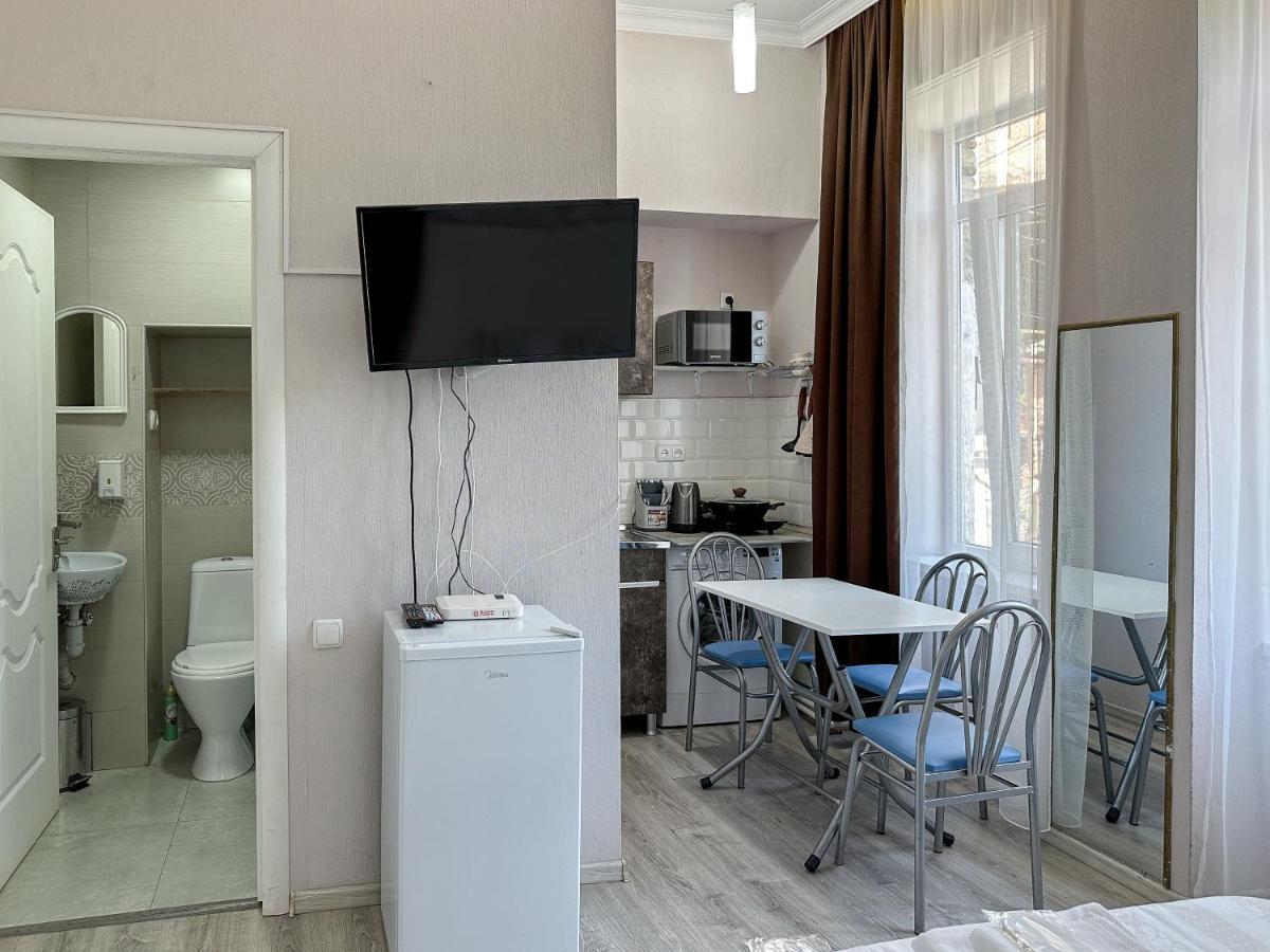 Old Tbilisi Apartment Exterior photo
